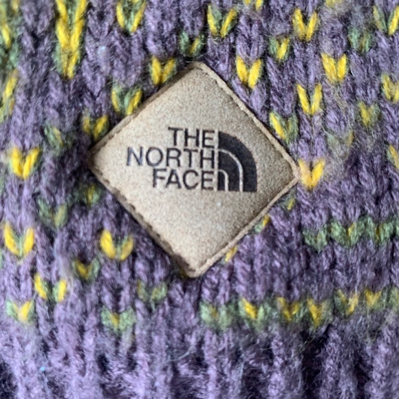 North Face Infinity Scarf - Picture 2 of 8